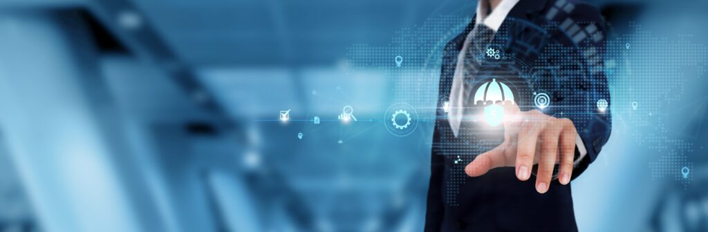 how to become a commercial underwriter